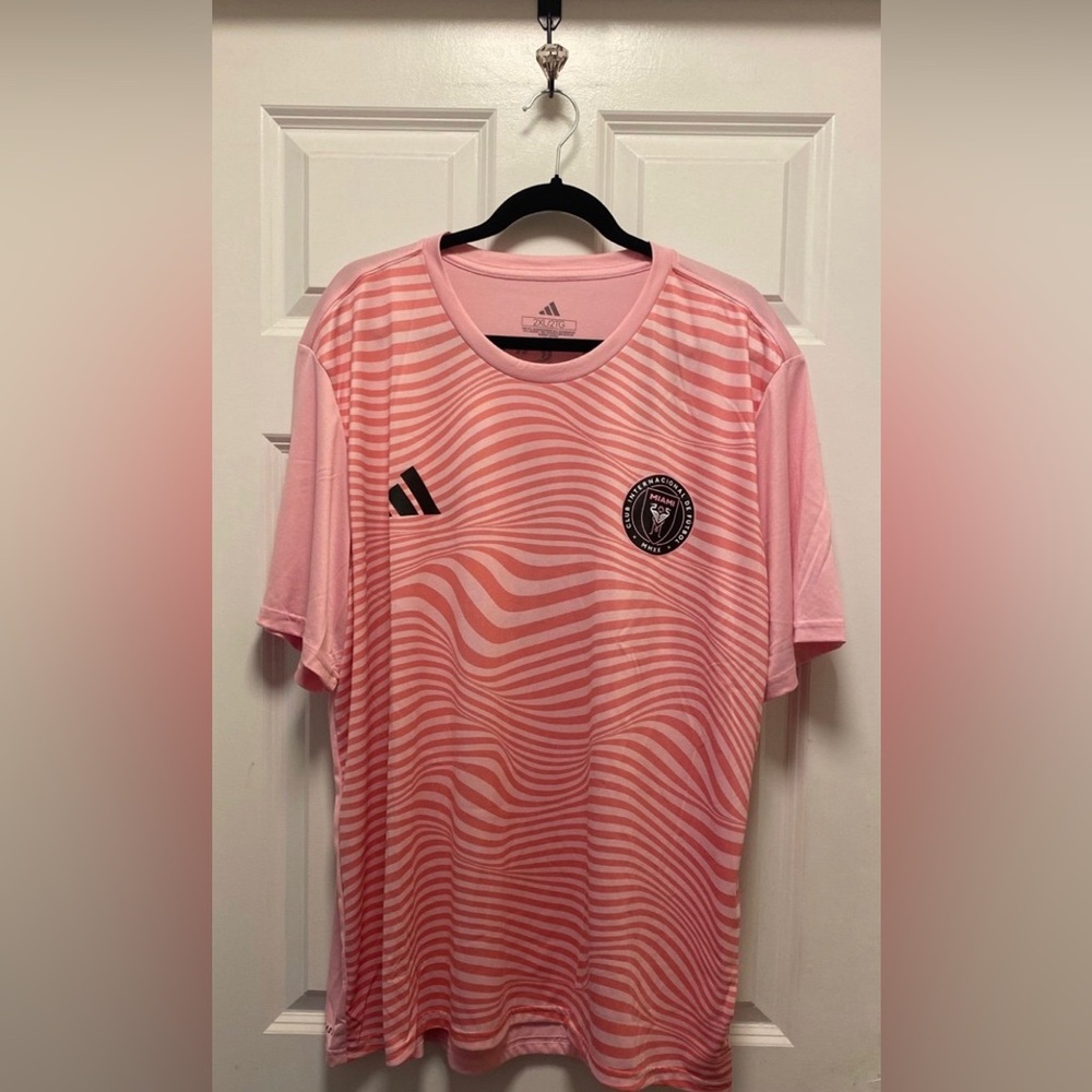 Adidas Pink Wave Graphic Tee - Inter Miami Crest